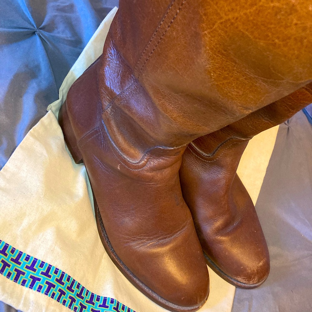 Tory Burch Kiernan style mid calf leather riding boots.   Size 9.5